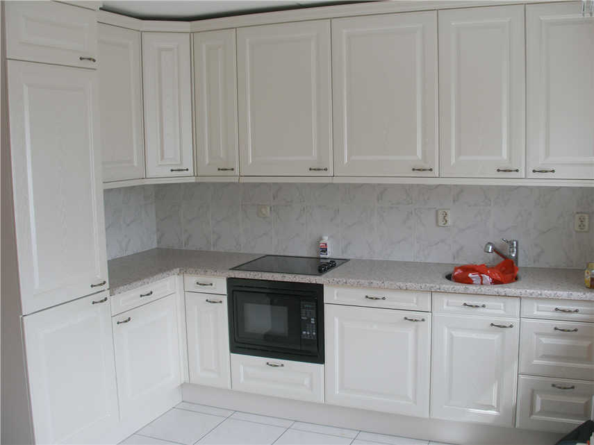 Кухня, цвет белый с перламутровым отливом